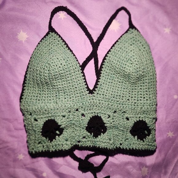 Skelton Crochet Cropped Top - Picture 1 of 2